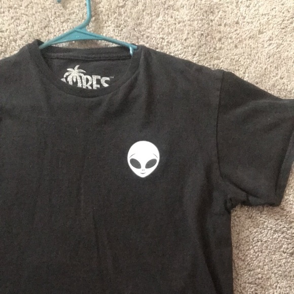 Spaceman Alien T-Shirt - Picture 2 of 3
